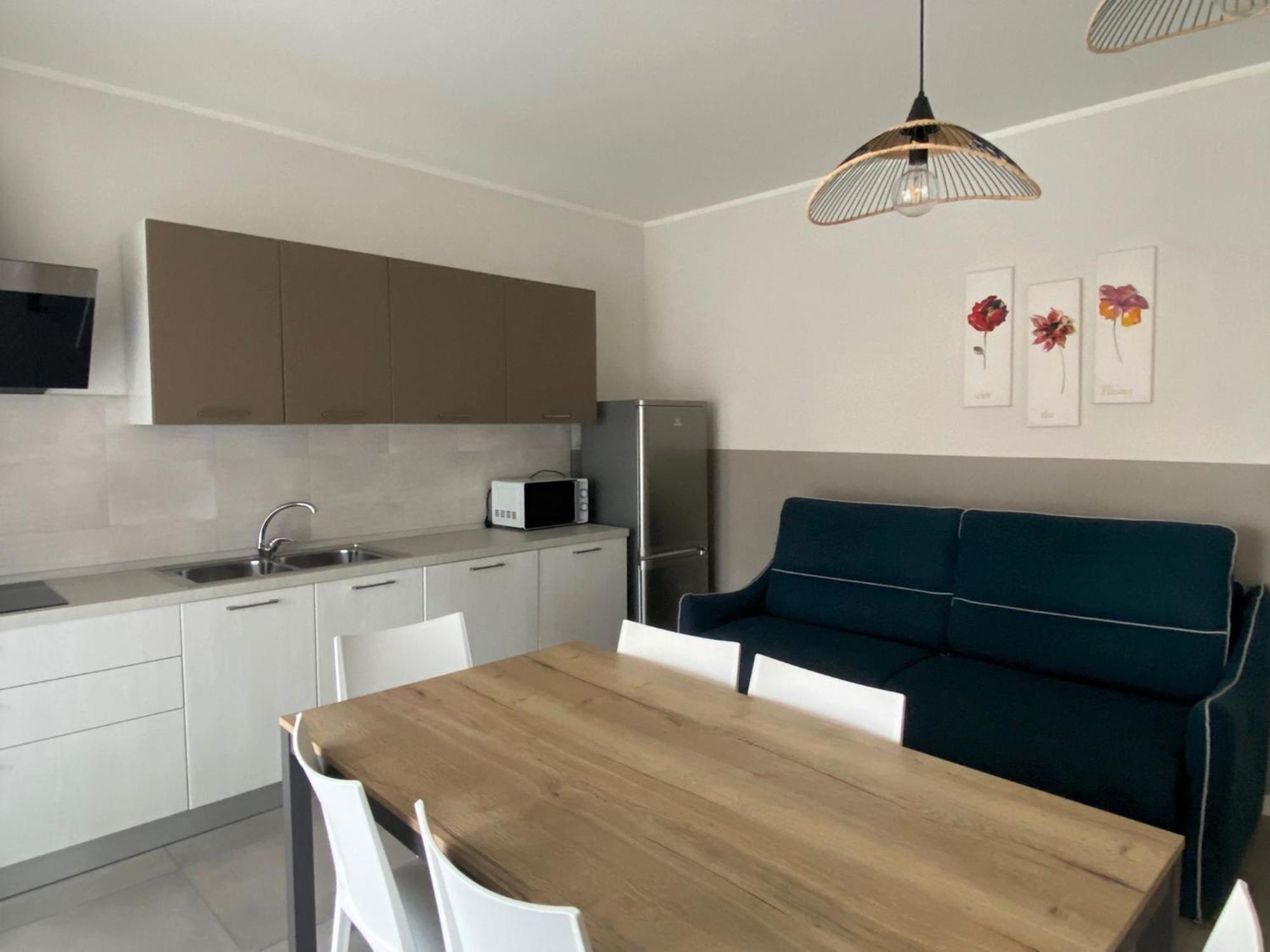 The Prince - Luxury Apartments With Pool Peschiera del Garda Dış mekan fotoğraf